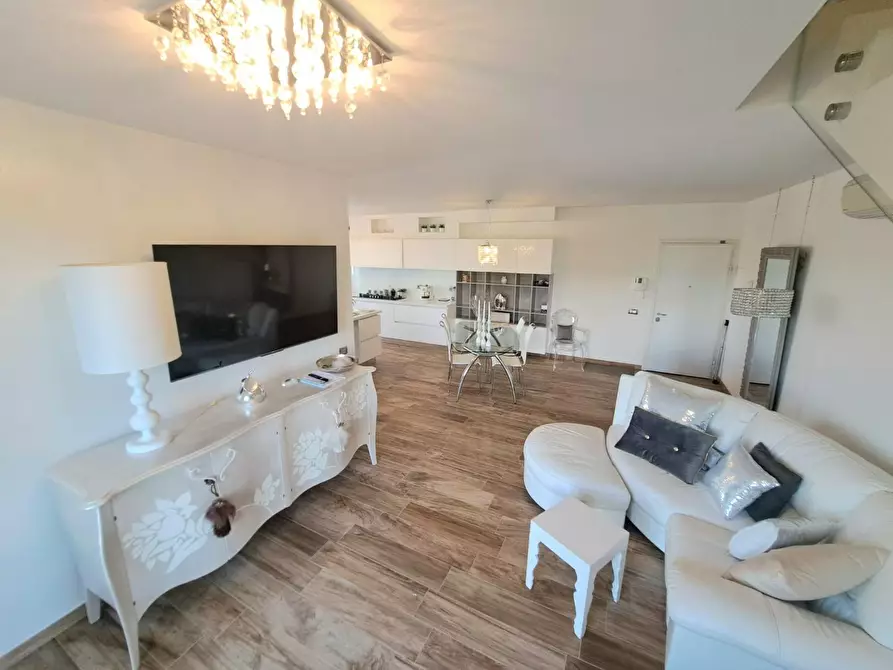 Immagine 7 di Casa bifamiliare in vendita  a Vinci