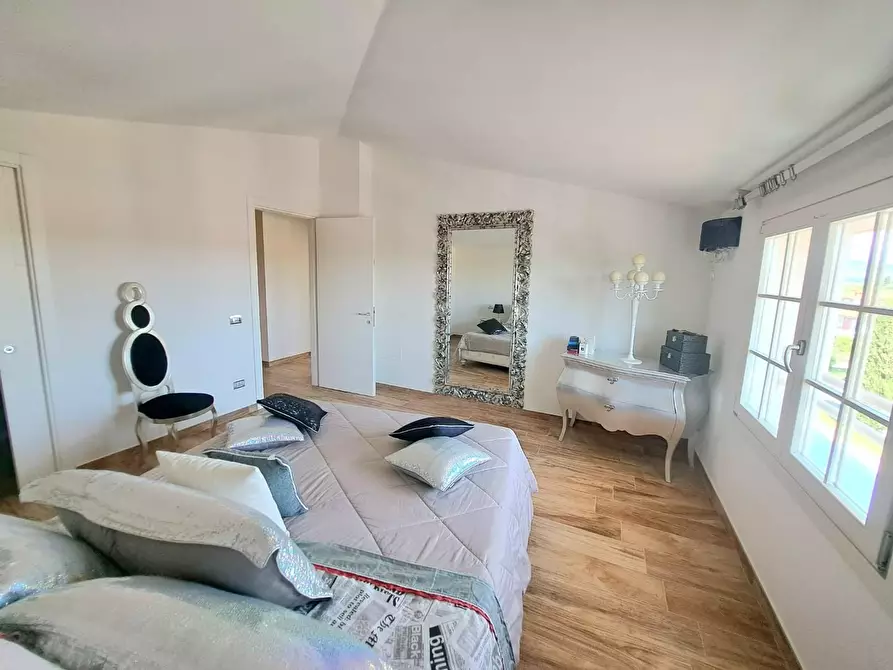 Immagine 24 di Casa bifamiliare in vendita  a Vinci