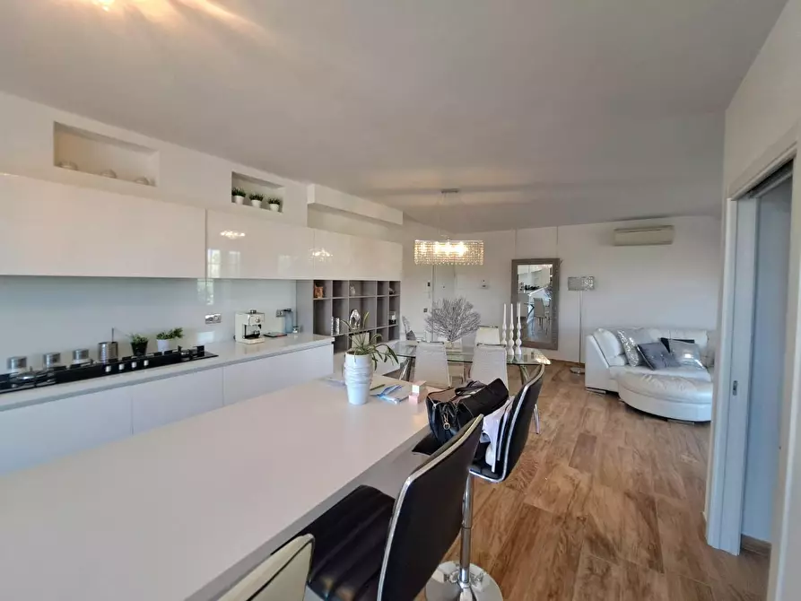 Immagine 10 di Casa bifamiliare in vendita  a Vinci