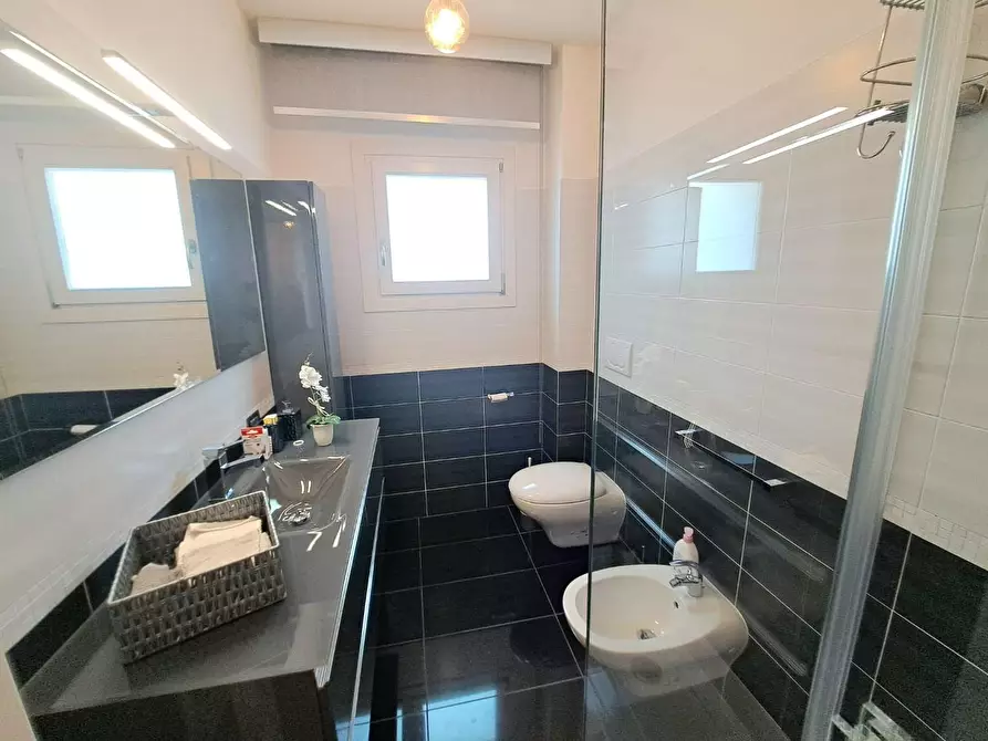 Immagine 18 di Casa bifamiliare in vendita  a Vinci