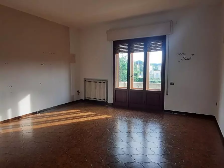 Immagine 4 di Appartamento in vendita  a Santa Croce Sull'arno