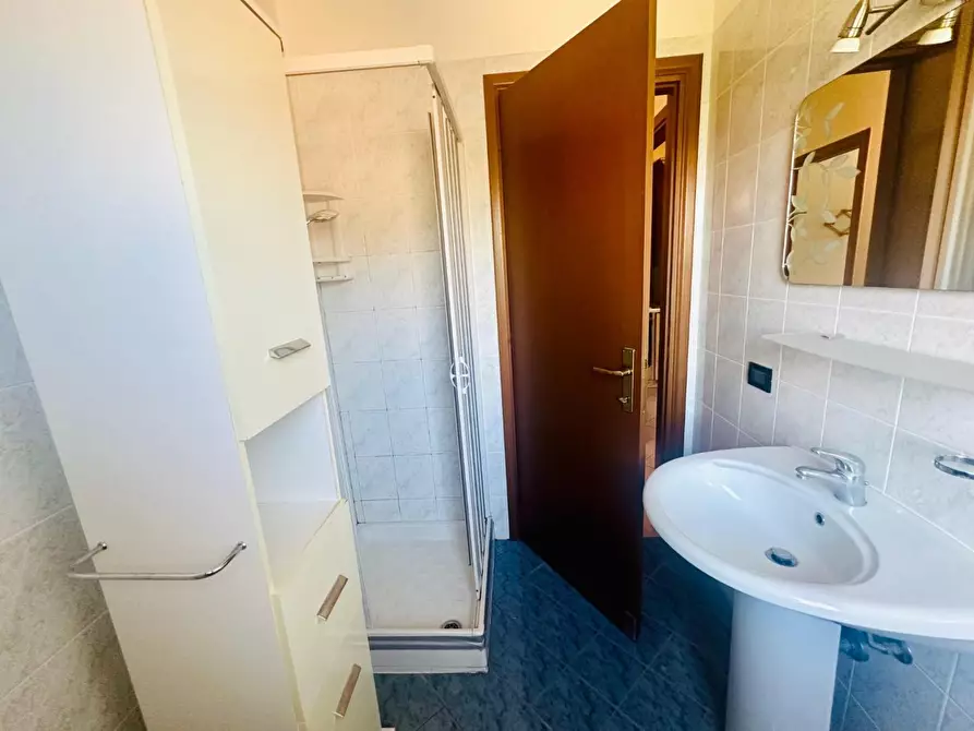 Immagine 9 di Appartamento in vendita  a Altopascio