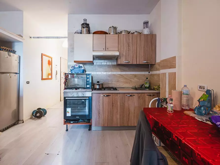 Immagine 4 di Appartamento in vendita  a Reggio Nell'emilia