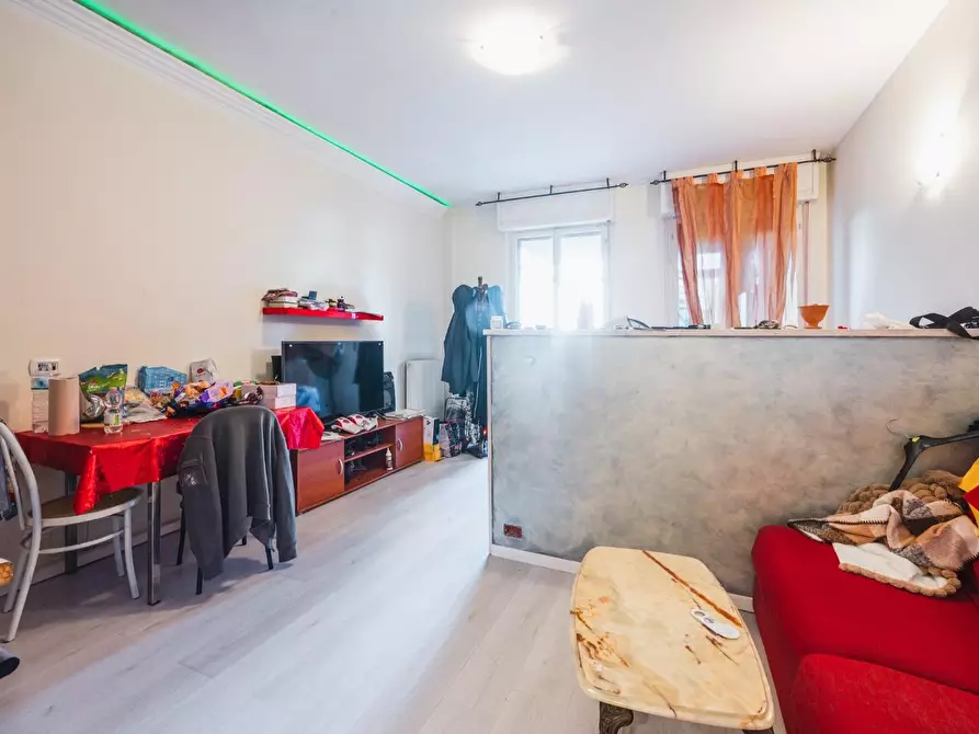 Immagine 2 di Appartamento in vendita  a Reggio Nell'emilia