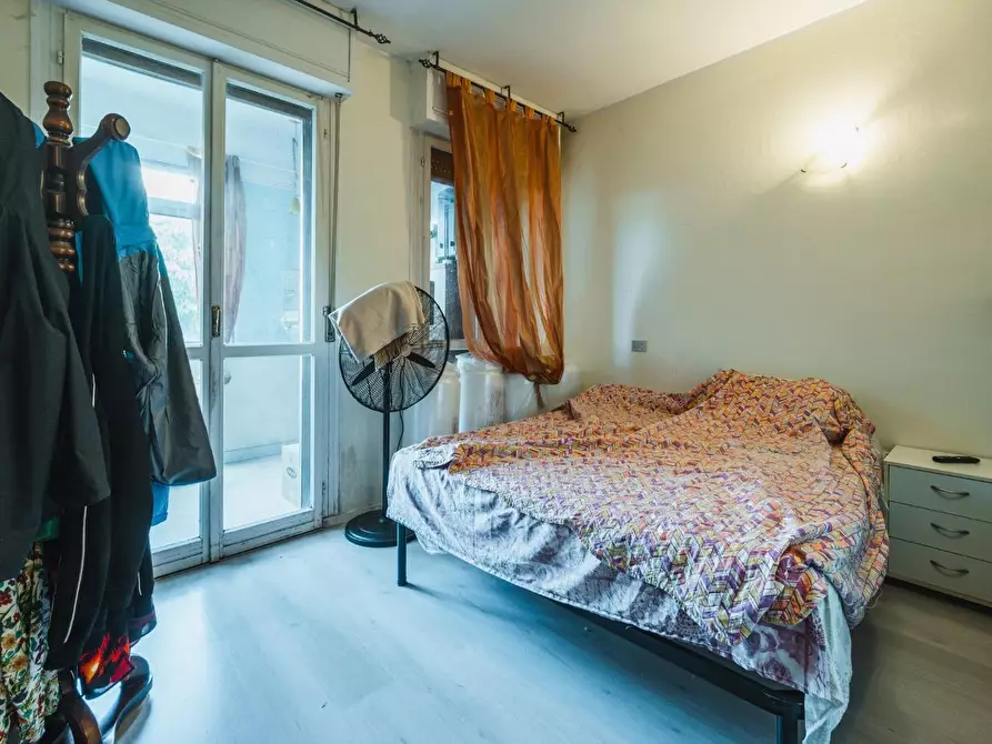 Immagine 5 di Appartamento in vendita  a Reggio Nell'emilia