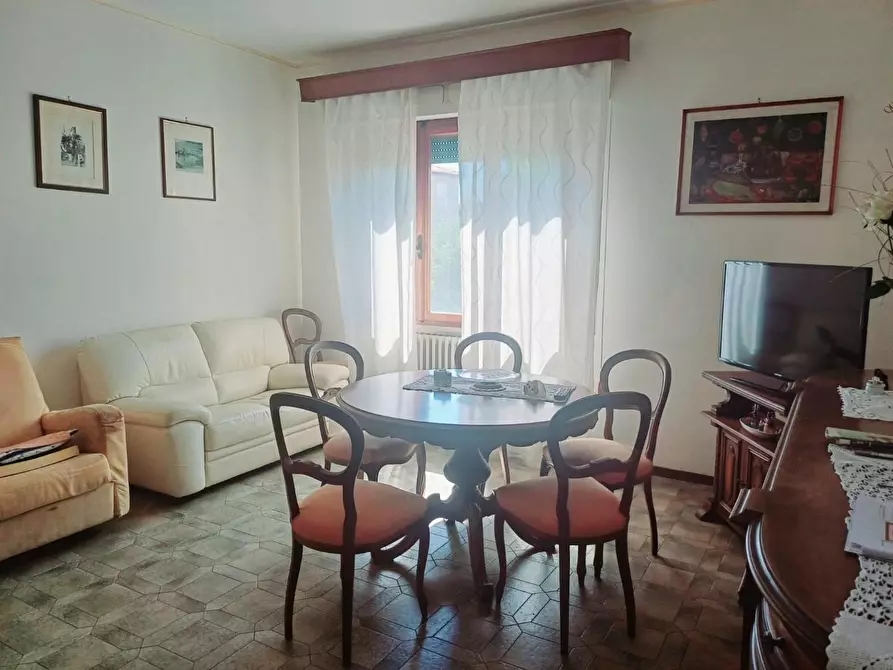 Immagine 7 di Appartamento in vendita  a Cascina