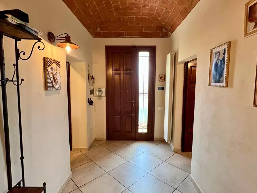 Immagine 23 di Appartamento in vendita  a Vecchiano