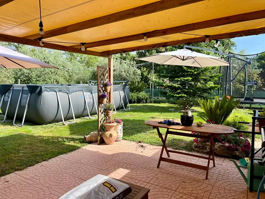 Immagine 12 di Appartamento in vendita  a Vecchiano