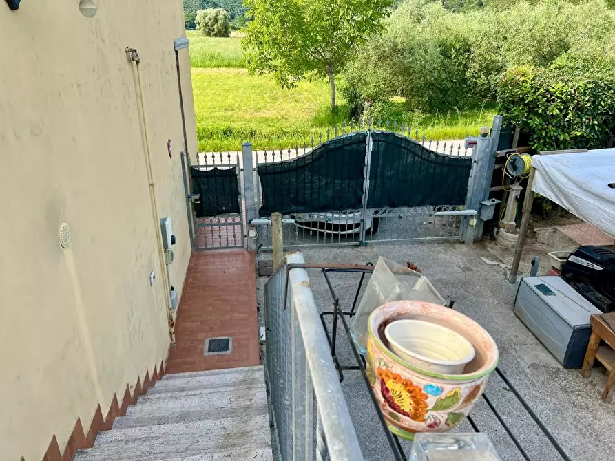 Immagine 15 di Appartamento in vendita  a Vecchiano