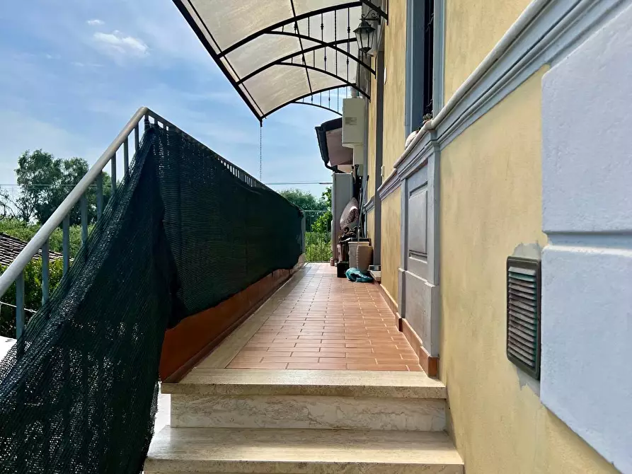 Immagine 16 di Appartamento in vendita  a Vecchiano