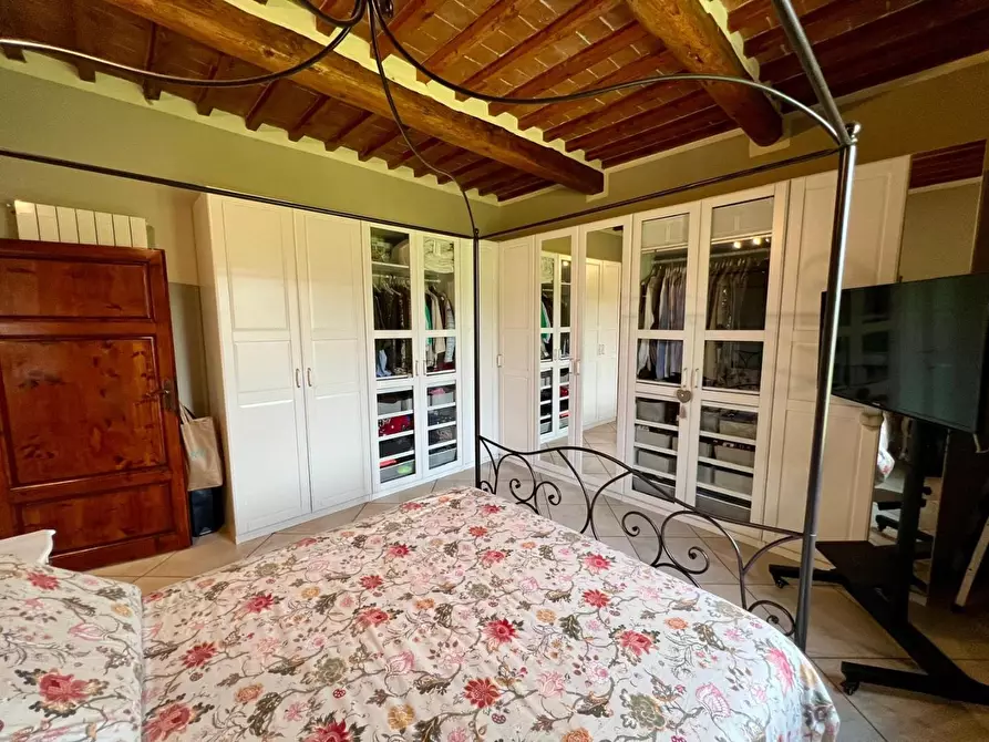 Immagine 27 di Appartamento in vendita  a Vecchiano