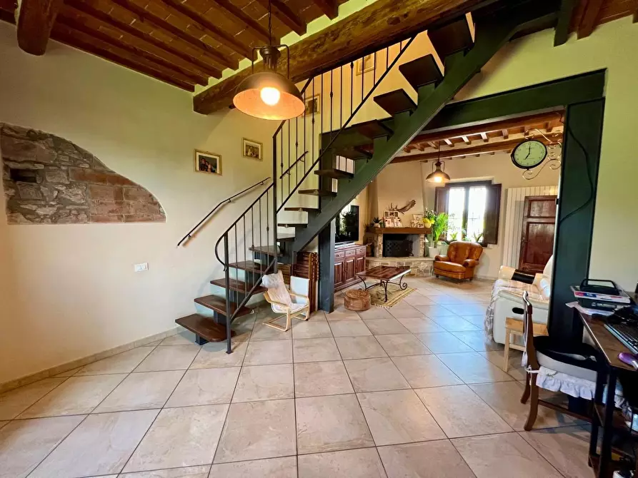 Immagine 39 di Appartamento in vendita  a Vecchiano