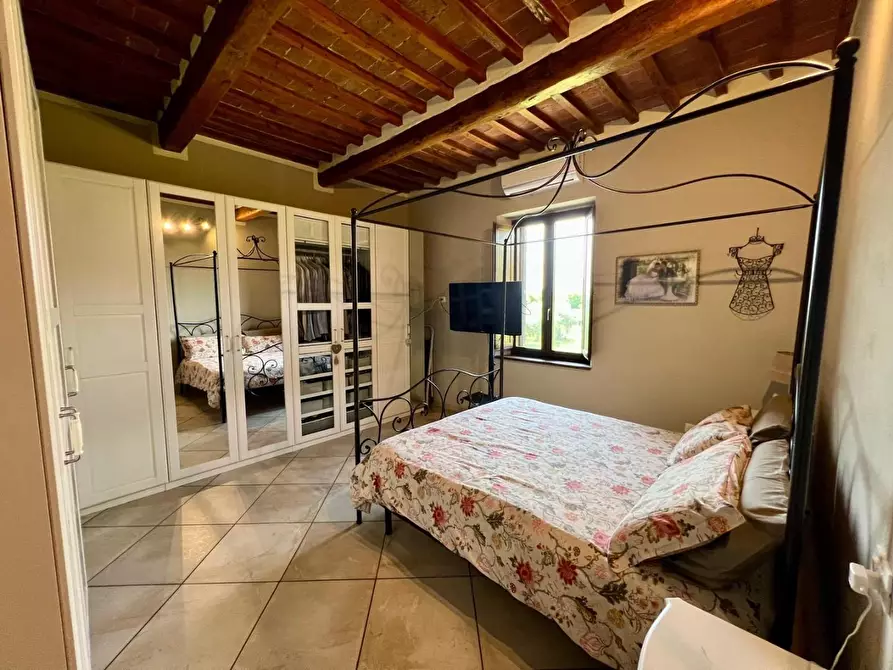 Immagine 28 di Appartamento in vendita  a Vecchiano