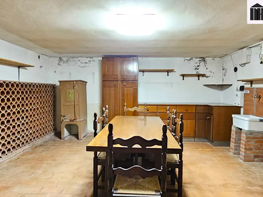 Immagine 28 di Villa in vendita  a Santa Maria A Monte