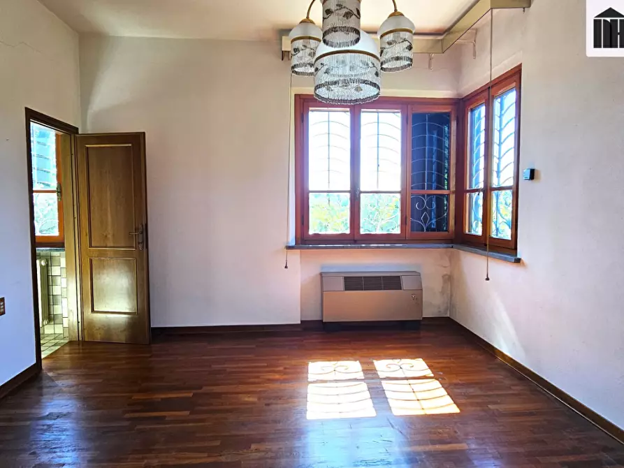 Immagine 20 di Villa in vendita  a Santa Maria A Monte