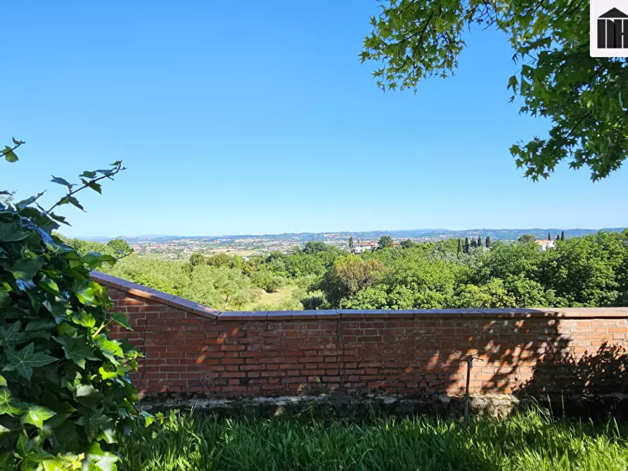 Immagine 30 di Villa in vendita  a Santa Maria A Monte