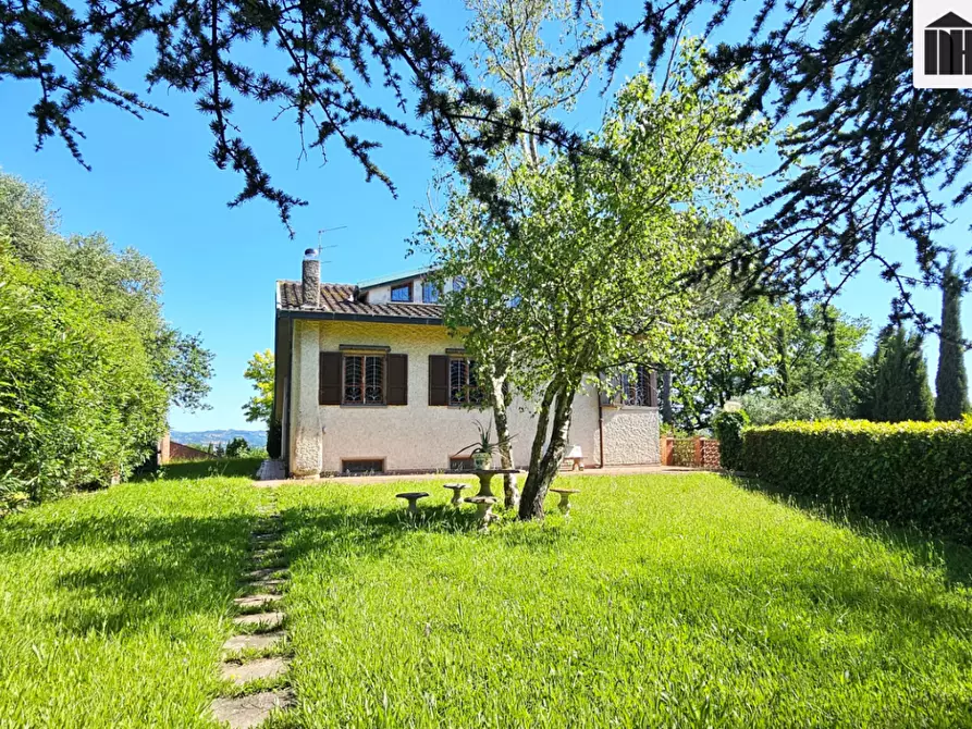 Immagine 33 di Villa in vendita  a Santa Maria A Monte