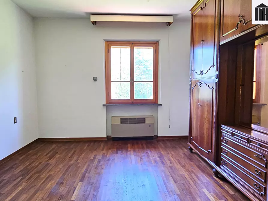 Immagine 18 di Villa in vendita  a Santa Maria A Monte