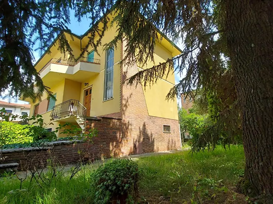 casa indipendente in vendita a Lucca in zona Centro Città