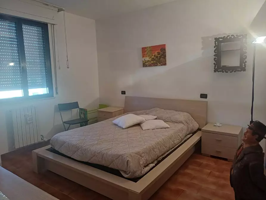 Immagine 12 di Appartamento in vendita  a Pisa