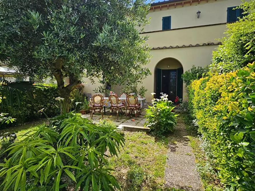 Immagine 1 di Appartamento in vendita  a Fauglia