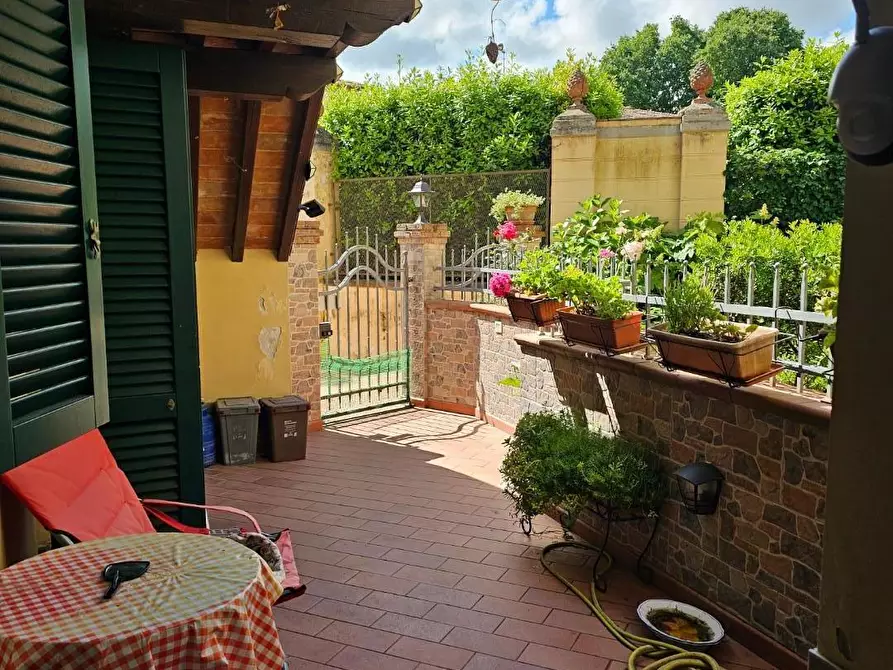 Immagine 27 di Appartamento in vendita  a Fauglia