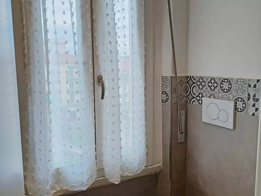 Immagine 11 di Appartamento in vendita  a Poggibonsi