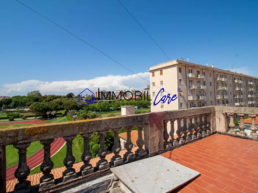 Immagine 4 di Appartamento in vendita  a Livorno