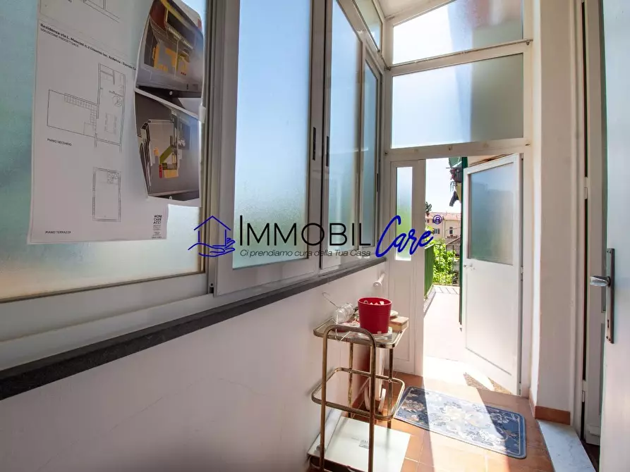 Immagine 7 di Appartamento in vendita  a Livorno