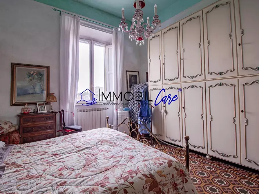 Immagine 40 di Appartamento in vendita  a Livorno