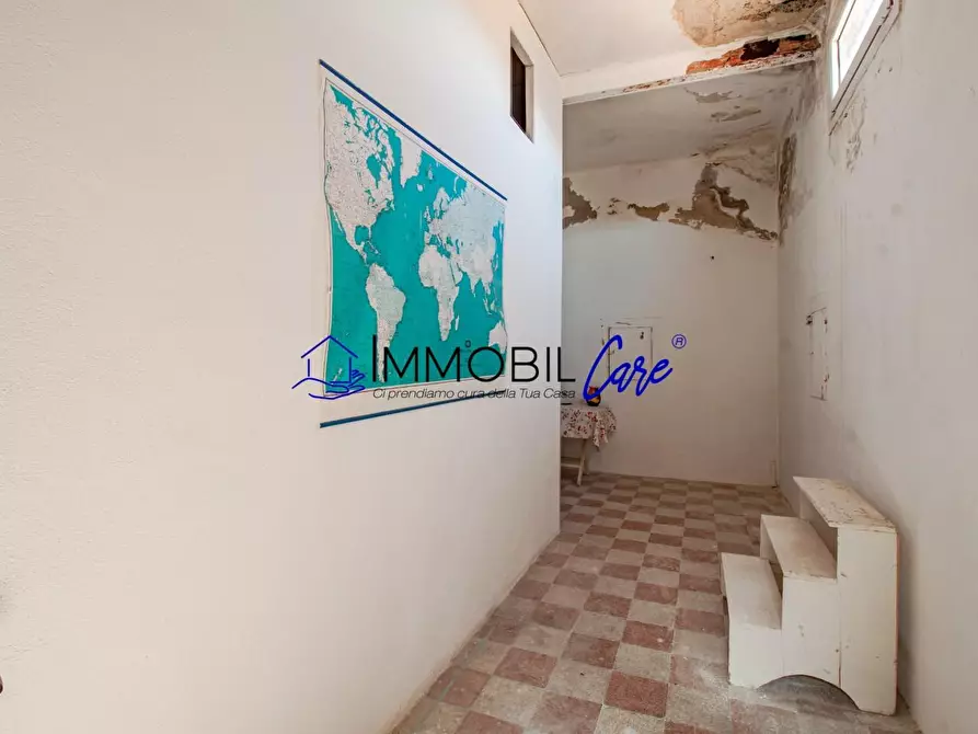 Immagine 23 di Appartamento in vendita  a Livorno