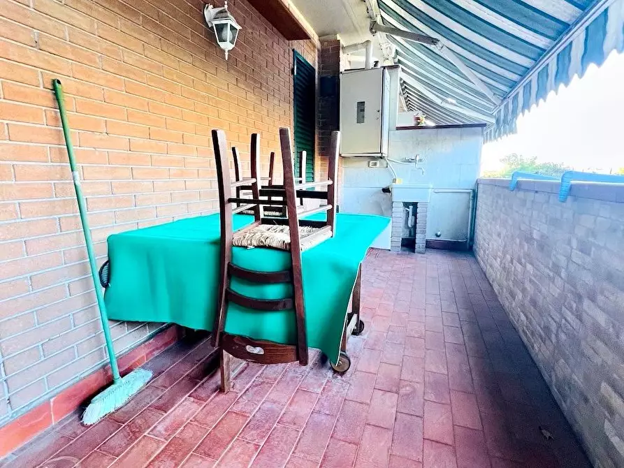 Immagine 22 di Villetta a schiera in vendita  a Massa