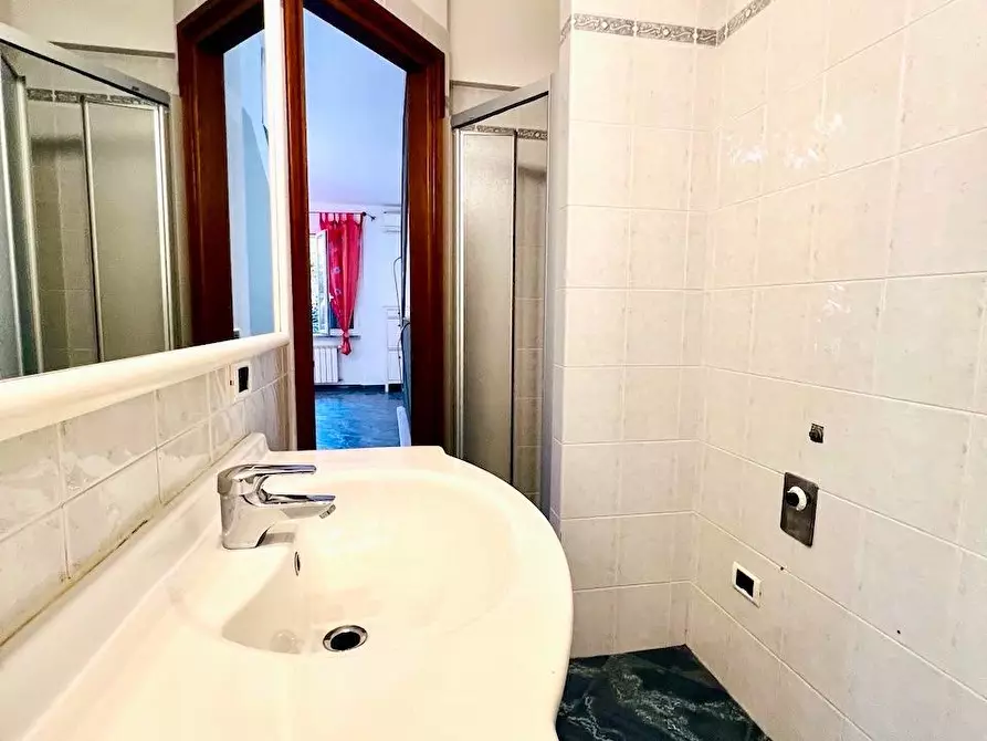 Immagine 20 di Villetta a schiera in vendita  a Massa