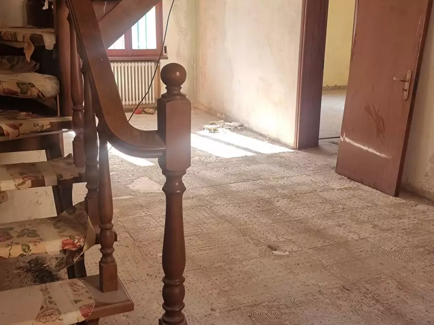 Immagine 6 di Villa in vendita  a Reggio Nell'emilia