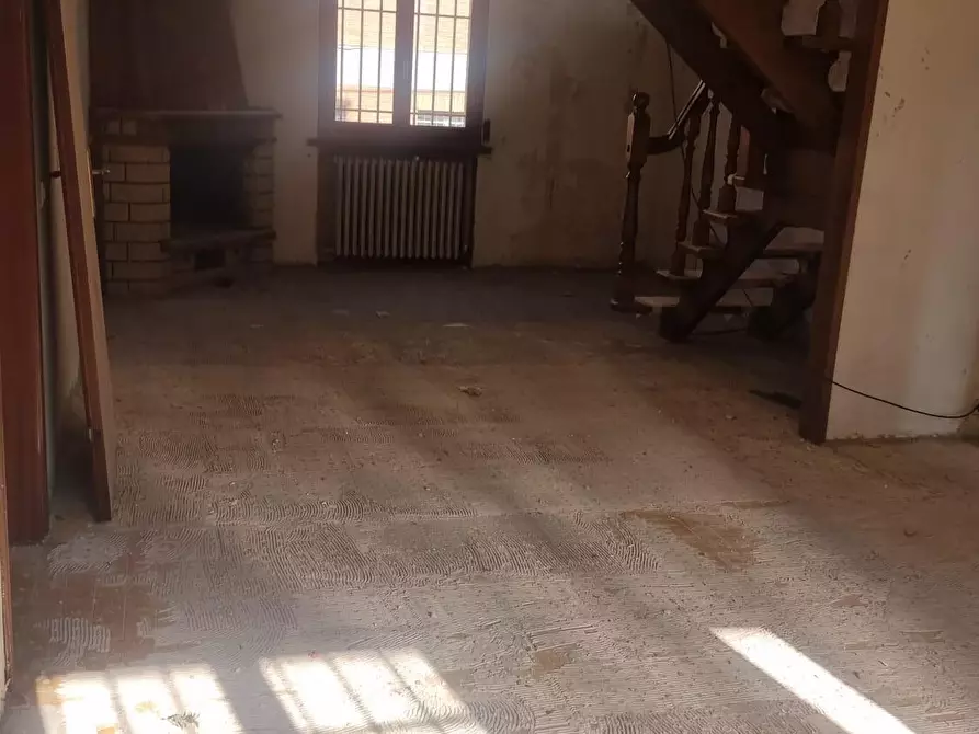 Immagine 14 di Villa in vendita  a Reggio Nell'emilia