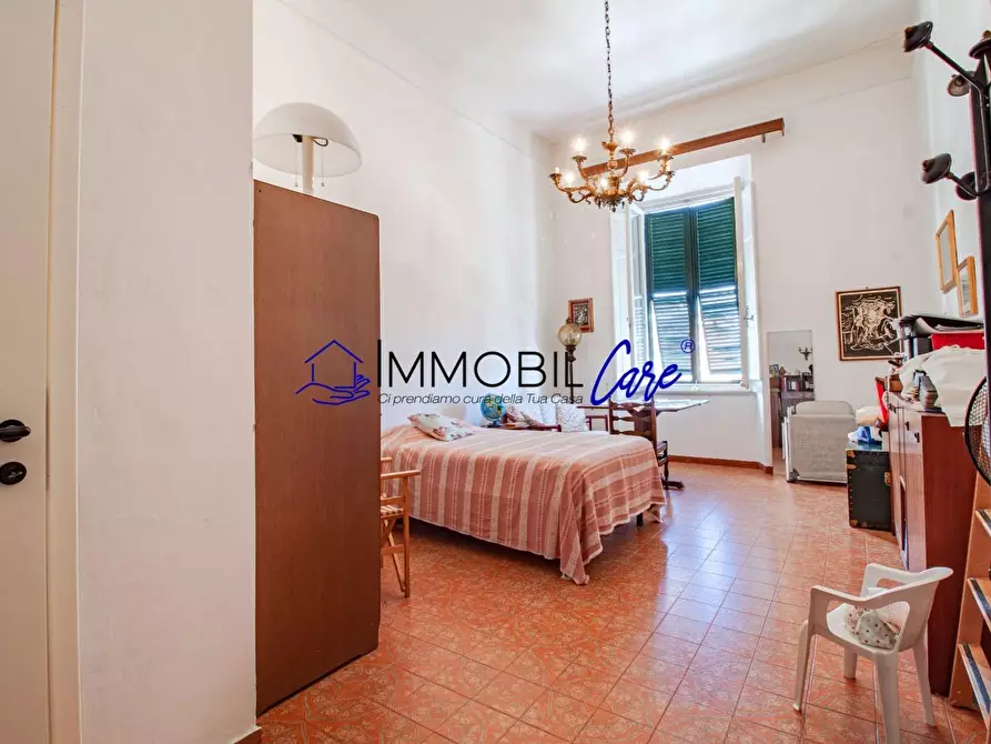 Immagine 19 di Appartamento in vendita  a Livorno