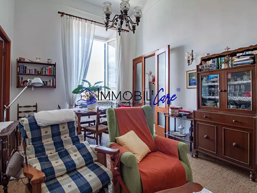 Immagine 8 di Appartamento in vendita  a Livorno