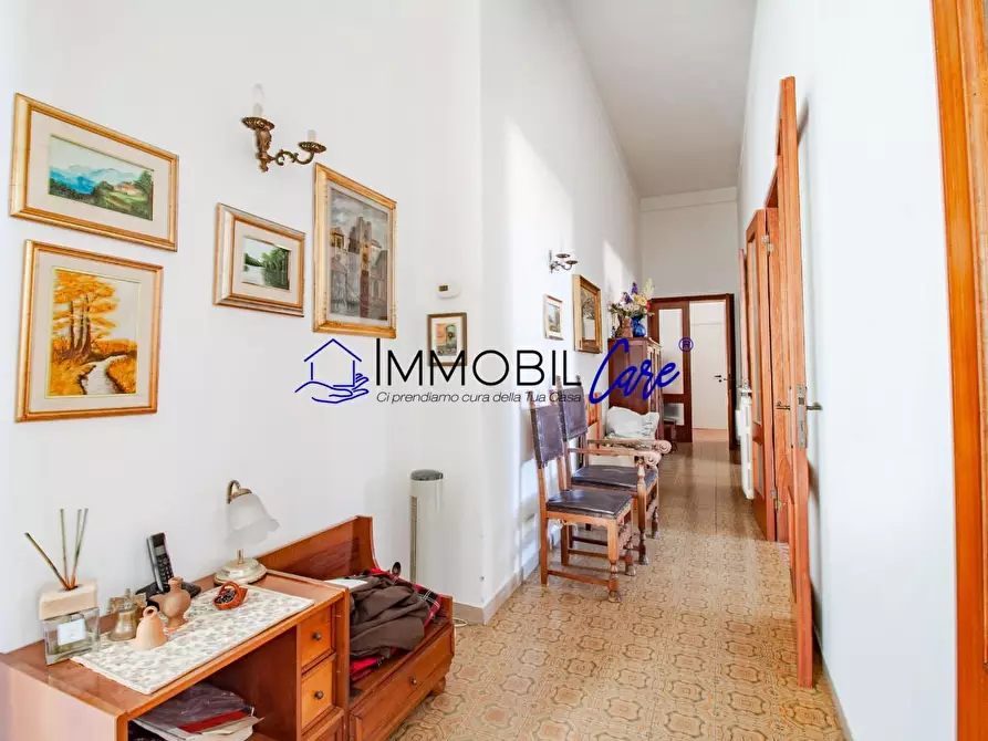 Immagine 22 di Appartamento in vendita  a Livorno