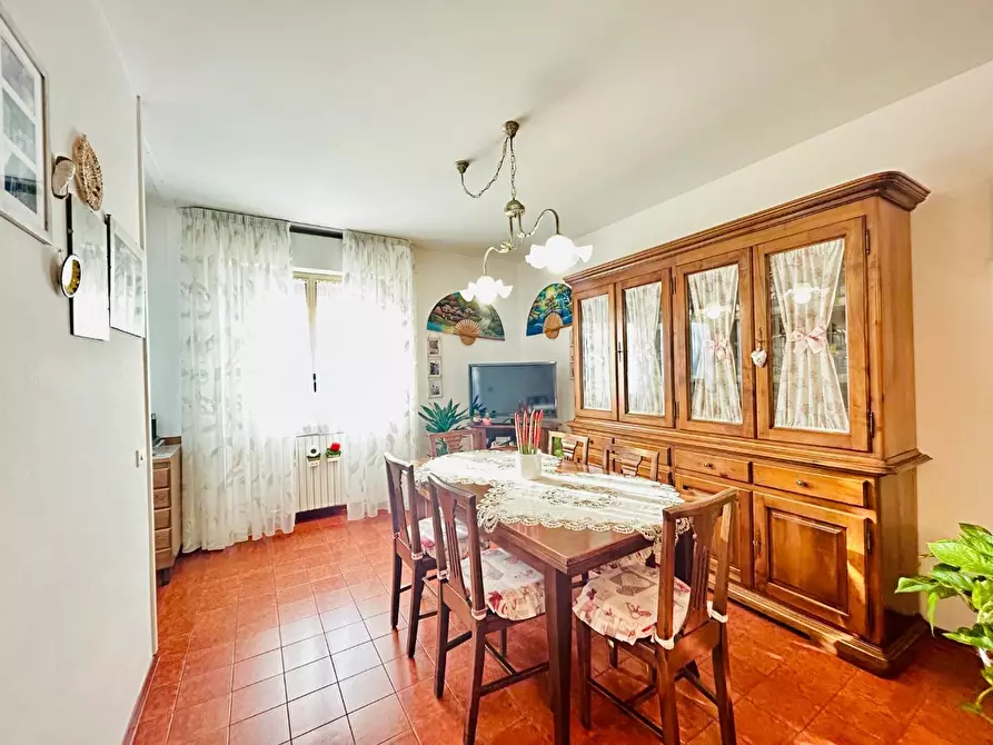 Immagine 2 di Appartamento in vendita  a Empoli