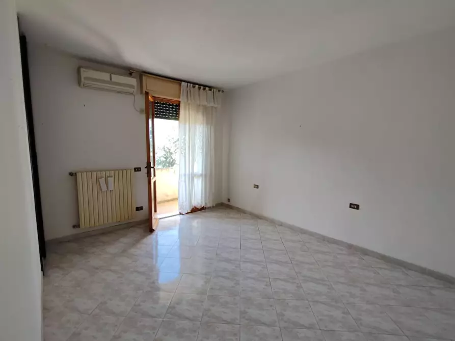 Immagine 13 di Villetta a schiera in vendita  a Cascina