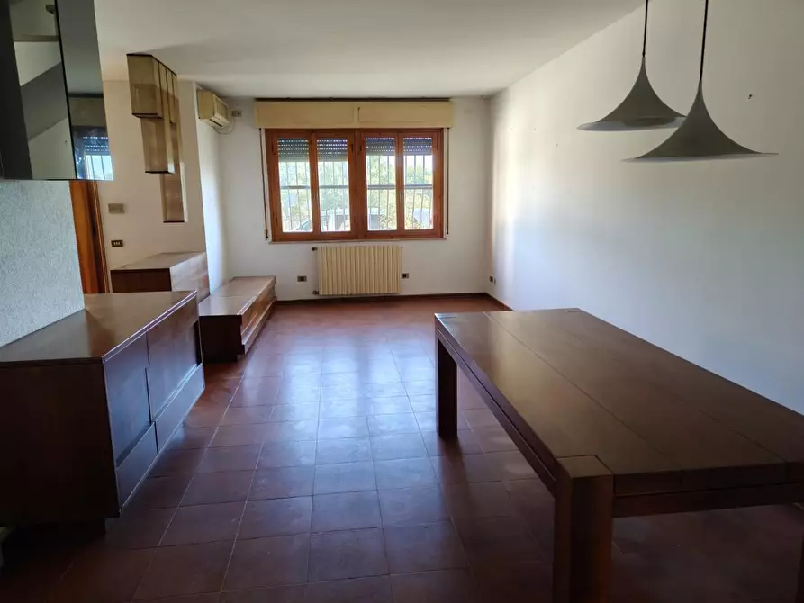 Immagine 5 di Villetta a schiera in vendita  a Cascina