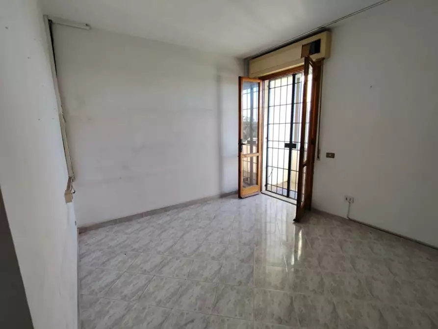 Immagine 12 di Villetta a schiera in vendita  a Cascina