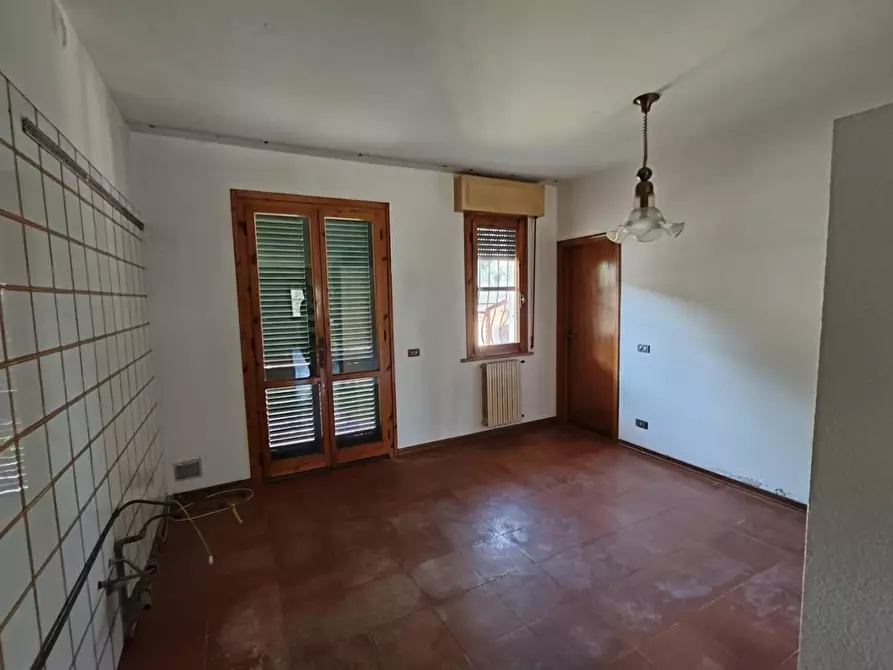 Immagine 7 di Villetta a schiera in vendita  a Cascina