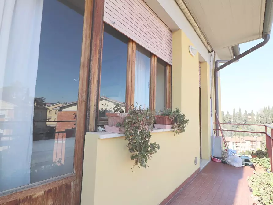 Immagine 9 di Appartamento in vendita  a Siena