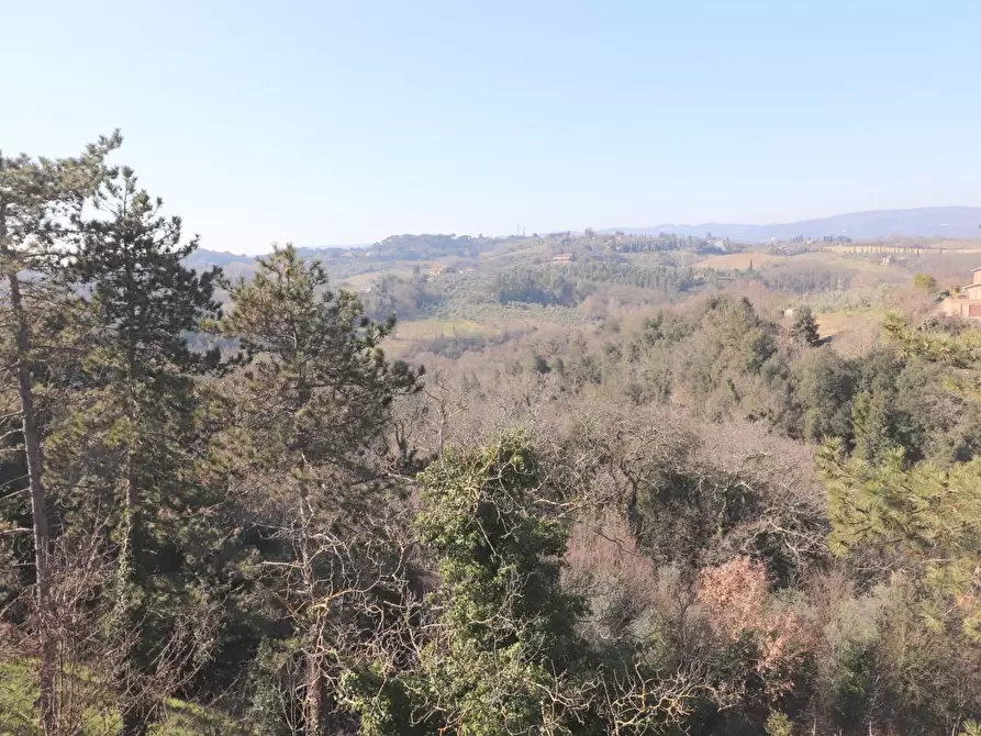 Immagine 23 di Appartamento in vendita  a Siena