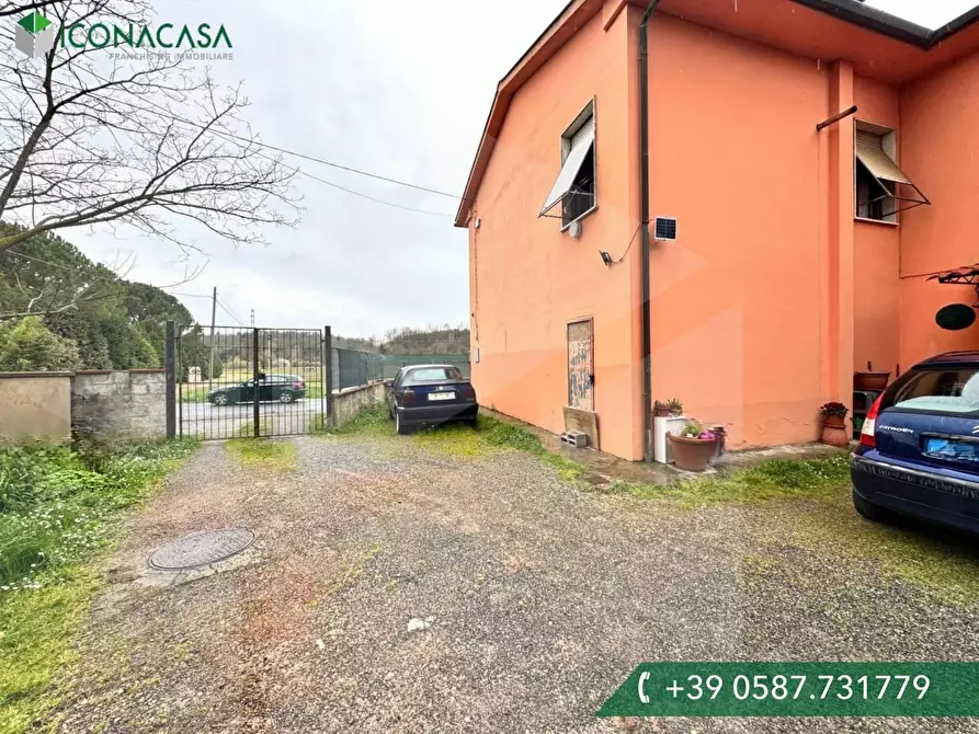 Immagine 14 di Appartamento in vendita  a Ponsacco