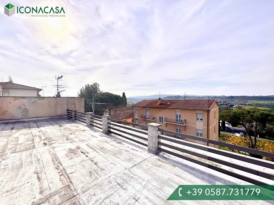 Immagine 25 di Appartamento in vendita  a Peccioli