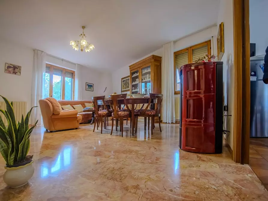 Immagine 2 di Appartamento in vendita  a Monteriggioni