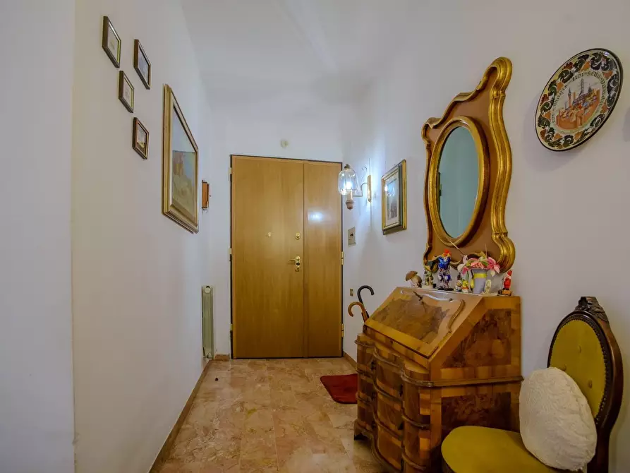 Immagine 7 di Appartamento in vendita  a Monteriggioni