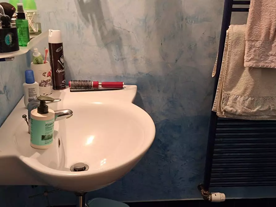 Immagine 31 di Appartamento in vendita  a Livorno